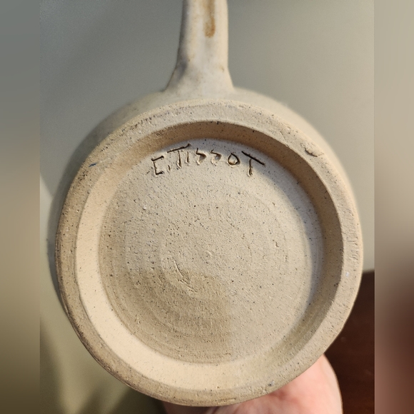 Handmade Pottery Small Mixing Bowl - Picture 5 of 5